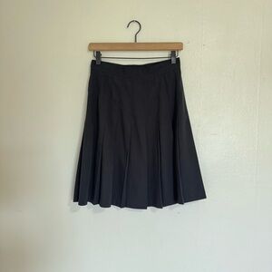 Bentley Retro Clueless Vibes  Black Pleated Mini Skirt Size 9/10